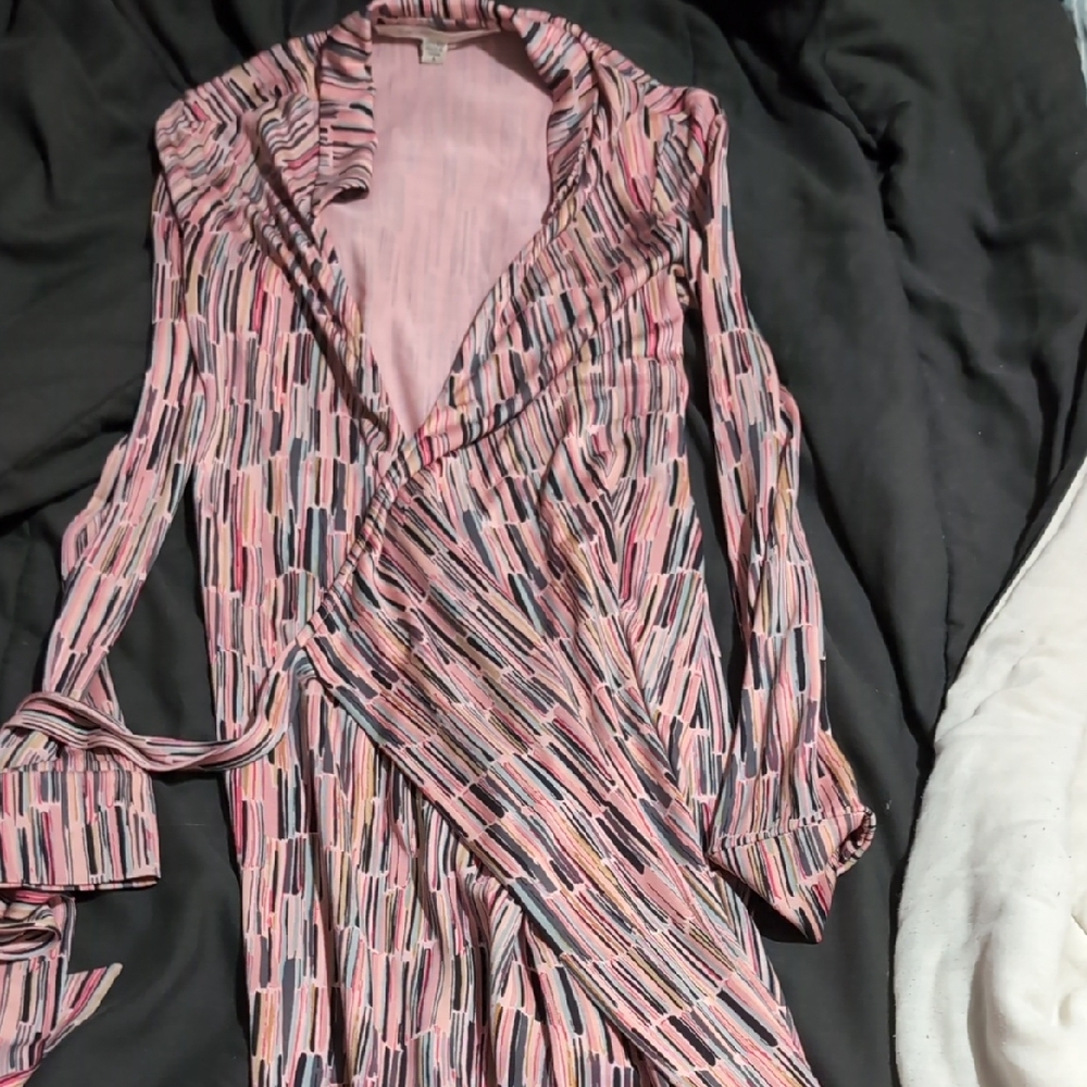 Diane Von Furstenberg Pink and Black Silk Dress